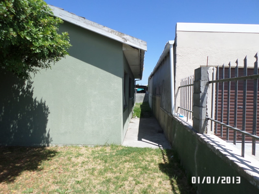 3 Bedroom Property for Sale in Beverly Park Western Cape